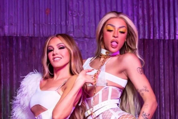 Thalia e Pabllo Vittar foto de capa