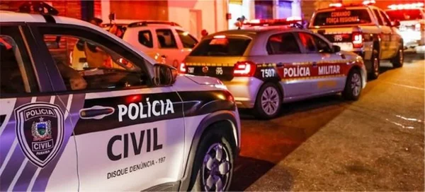 Homem é encontrado morto no chuveiro, com órgão genital arrancado