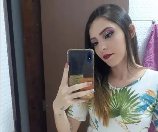 Jovem de 16 anos é assassinada pelo ex-namorado