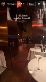 Maiara Quiderolly compartilhou um clique no restaurante de Vini Jr.