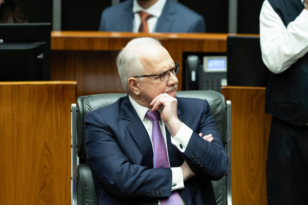 Crise no STF: Fachin assume caso Moraes e decidirá futuro de Master e INSS - imagem 9 Crise no STF: Fachin assume caso Moraes e decidirá futuro de Master e INSS - imagem 9