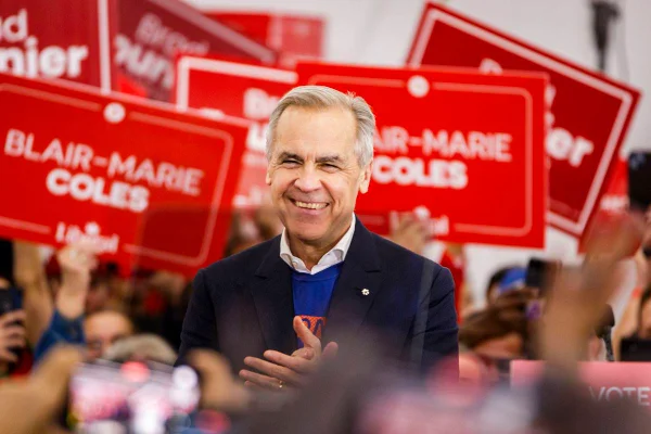 imagem colorida mark carney