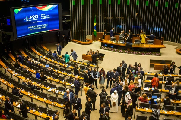 Foto colorida da Câmara dos Deputados no P20 - Metrópoles