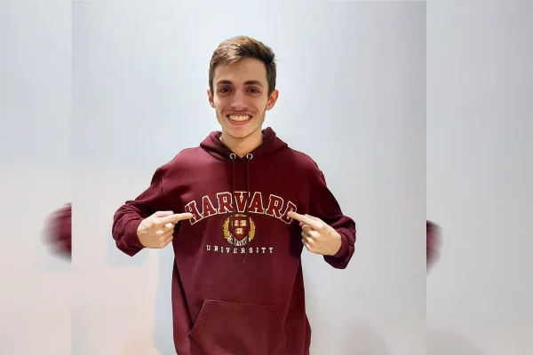 Estudante brasiliense consegue bolsa integral na Universidade de Harvard