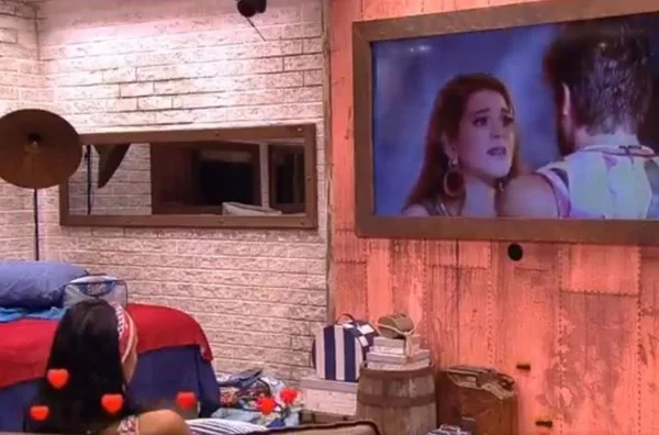 BBB18: Ana Clara critica Gleici e sister vê tudo no quarto secreto