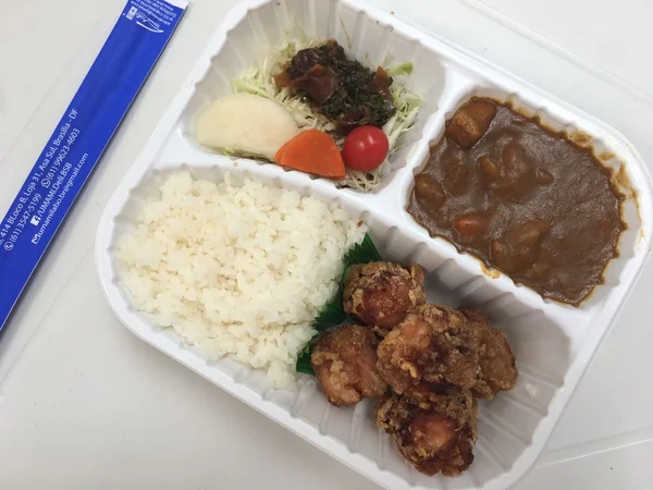 Umami Deli: restaurante brasiliense especializado em PF japonês