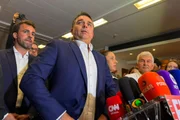 PT repassa R$ 35 milhões do fundão para Lula; Flávio recebe R$ 42 milhões - imagem 2