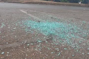 Moradora de rua joga pedras e quebra carros estacionados no Lago Sul - imagem 2 Moradora de rua joga pedras e quebra carros estacionados no Lago Sul - imagem 2