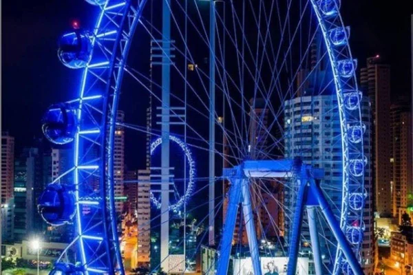 Roda-gigante em Balneário Camboriú