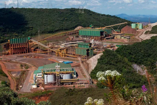 Imagem de operação da Samarco - Metrópoles