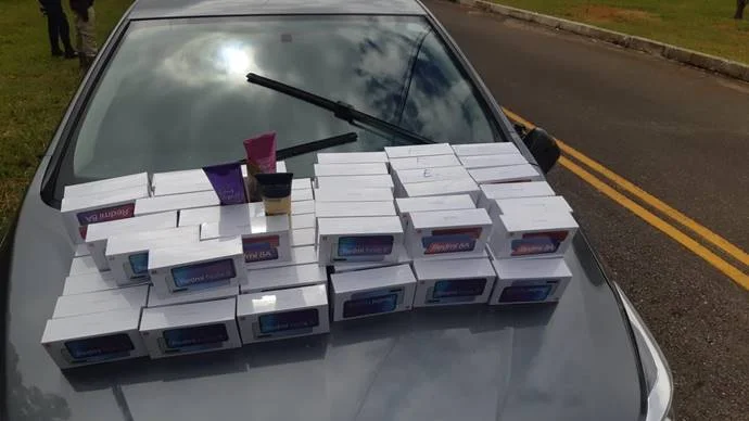 Vídeo: perseguição policial deixa vários carros danificados nas ruas do DF - imagem 2 Vídeo: perseguição policial deixa vários carros danificados nas ruas do DF - imagem 2