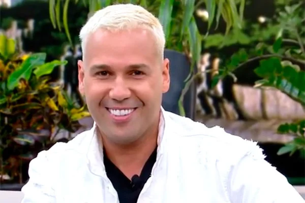 RedeTV! contrata ex-Fofocalizando para o novo Encrenca