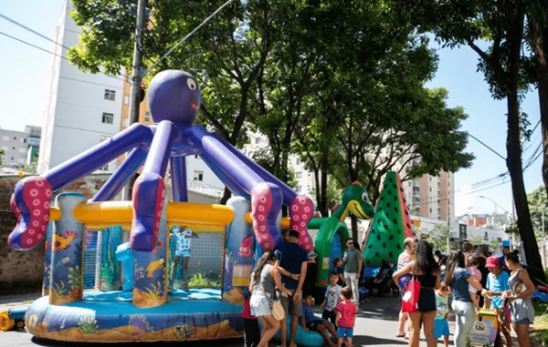 Rua é Nossa brinquedo inflável infantil