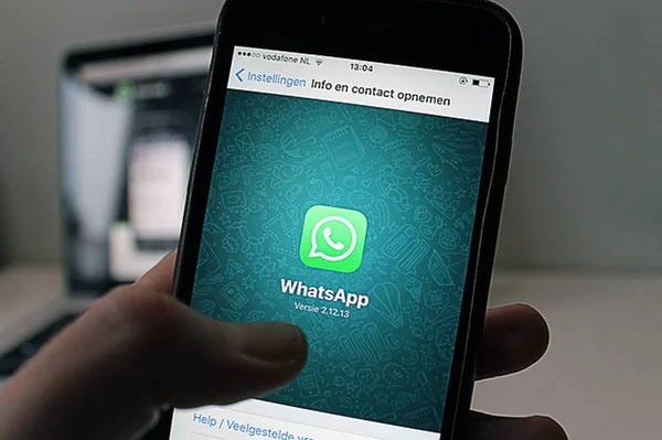 Mulher é condenada por vazar fotos íntimas de ex do namorado