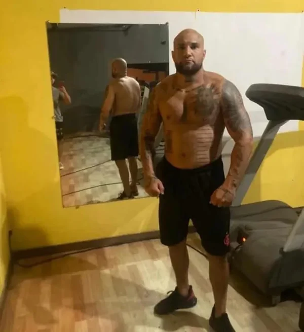 Alemão é preso em Niterói por porte ilegal de armas e maus-tratos aos animais