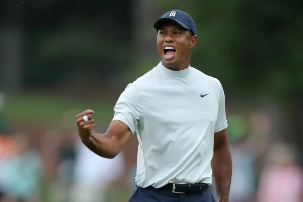 Tiger Woods desabafa após acidente: “Vocês estão me ajudando”