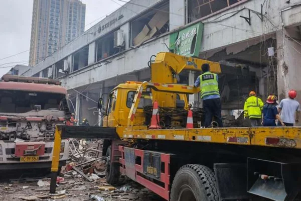 Explosão de gás em Shiyan, na China