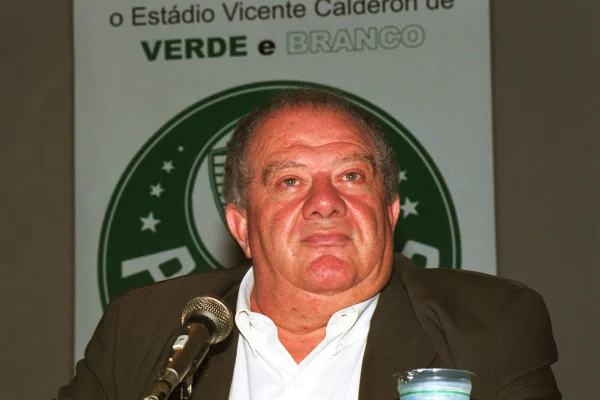 Ex-presidente do Palmeiras é intimado para depor sobre cambismo