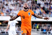Atacante é o maior artilheiro da seleção da Holanda.