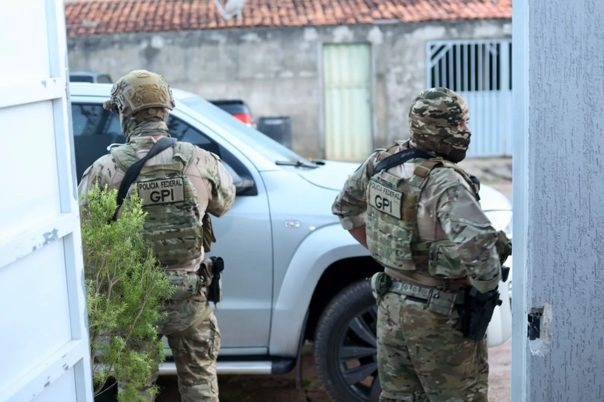 PF investiga grupo armado suspeito de furtar dendê e movimentar R$ 1 bilhão - imagem 9 PF investiga grupo armado suspeito de furtar dendê e movimentar R$ 1 bilhão - imagem 9