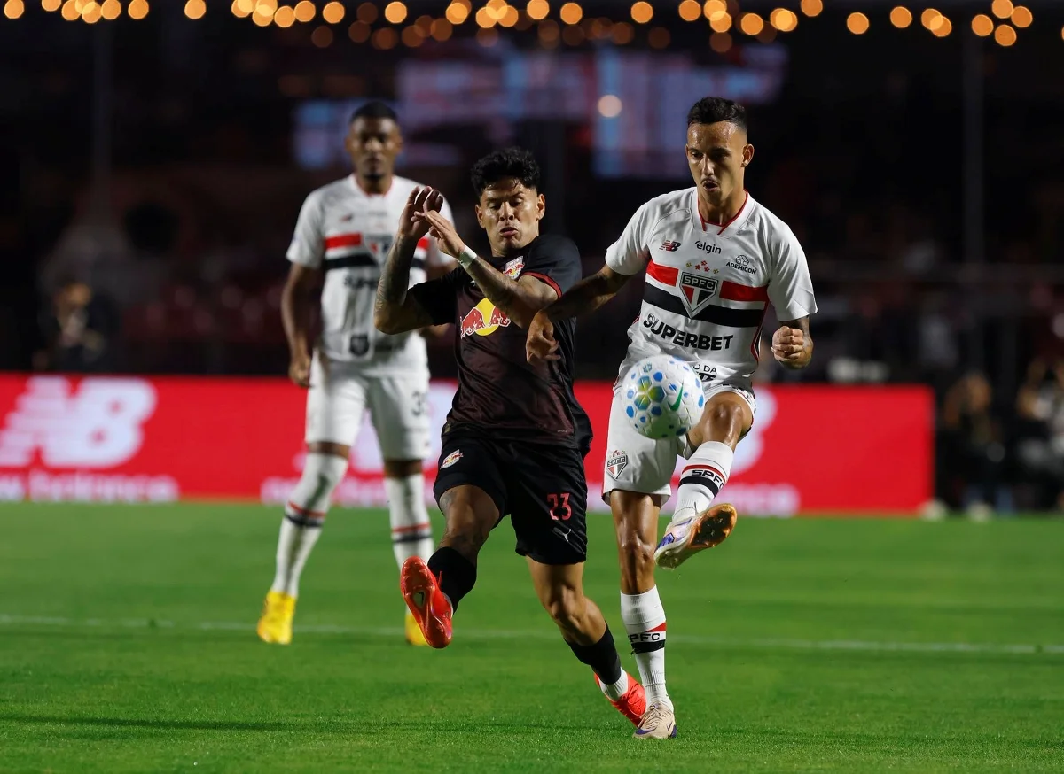 O duelo foi válido pela 25ª rodada do Brasileirão O duelo foi válido pela 25ª rodada do Brasileirão