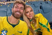 Karoline Lima detalha pedido de casamento de Léo Pereira: "Eu e ele" Karoline Lima detalha pedido de casamento de Léo Pereira: "Eu e ele"