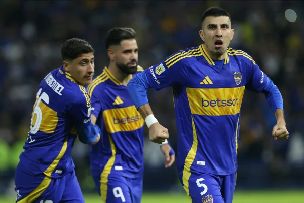 Imagem colorida do elenco do Boca Jrs