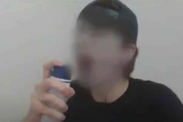 Jovem morre após inalar desodorante