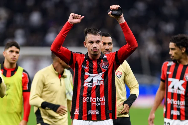 Imagem colorida do Vitória FC