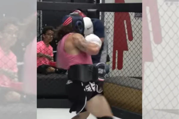 Whindersson Nunes treinando boxe