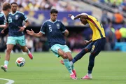 Equador e Alemanha se enfrentaram pela 3ª rodada da Copa do Mundo Equador e Alemanha se enfrentaram pela 3ª rodada da Copa do Mundo