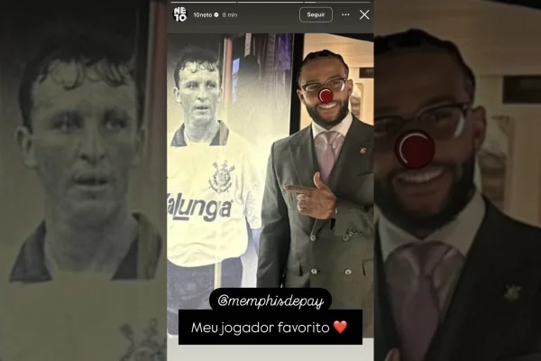 Imagem colorida do story postado pelo jogador Memphis Depay