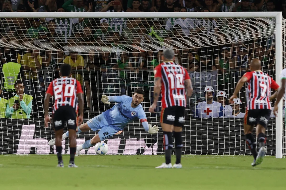 São Paulo x Santos: Rafael e Rollheiser são desfalques de última hora