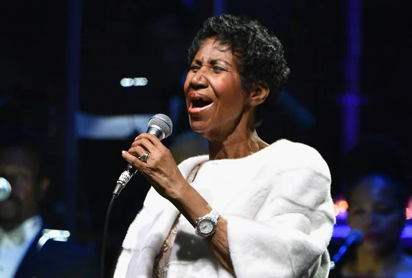 Ouça 10 músicas inesquecíveis interpretadas por Aretha Franklin