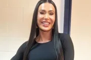 Gracyanne Barbosa choca ao mostrar cicatriz no joelho Gracyanne Barbosa choca ao mostrar cicatriz no joelho
