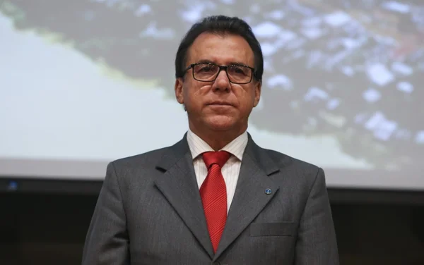 O ministro do Trabalho, Luiz Marinho, durante cerimônia pública