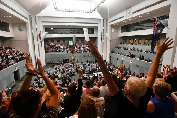 Parlamento da Austrália aprova casamento gay