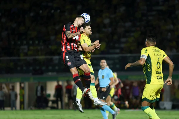 Brasileirão: Mirassol apenas empata com Vitória e não chega ao G6