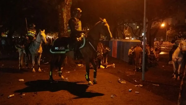 PM tem suspeita de fratura após ser derrubado de cavalo por traficante