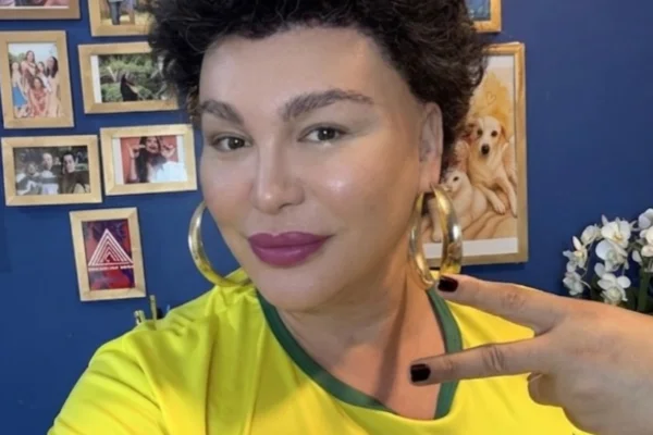 Internada, Luisa Marilac desabafa e dá detalhes de quadro infeccioso - destaque galeria