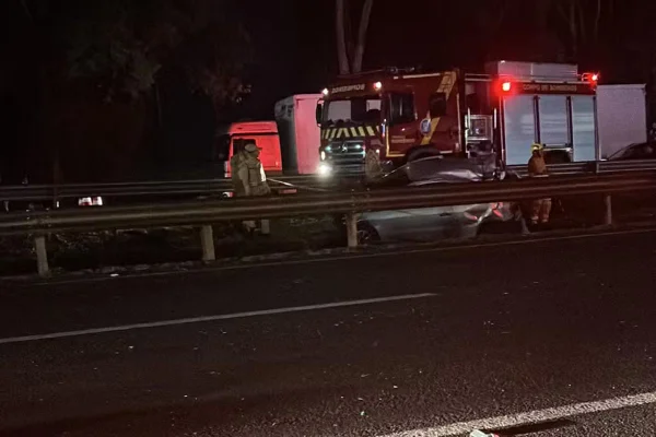 acidente de trânsito em rodovia do Paraná