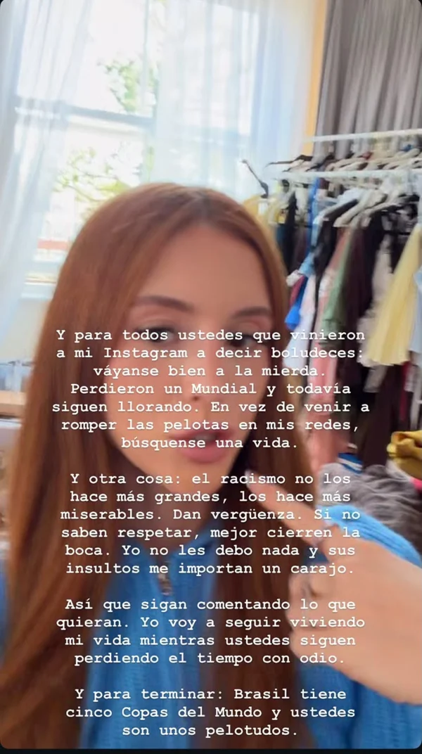 Torcedores prestam apoio a Richarlison após ataques racistas nas redes - destaque galeria Torcedores prestam apoio a Richarlison após ataques racistas nas redes - destaque galeria