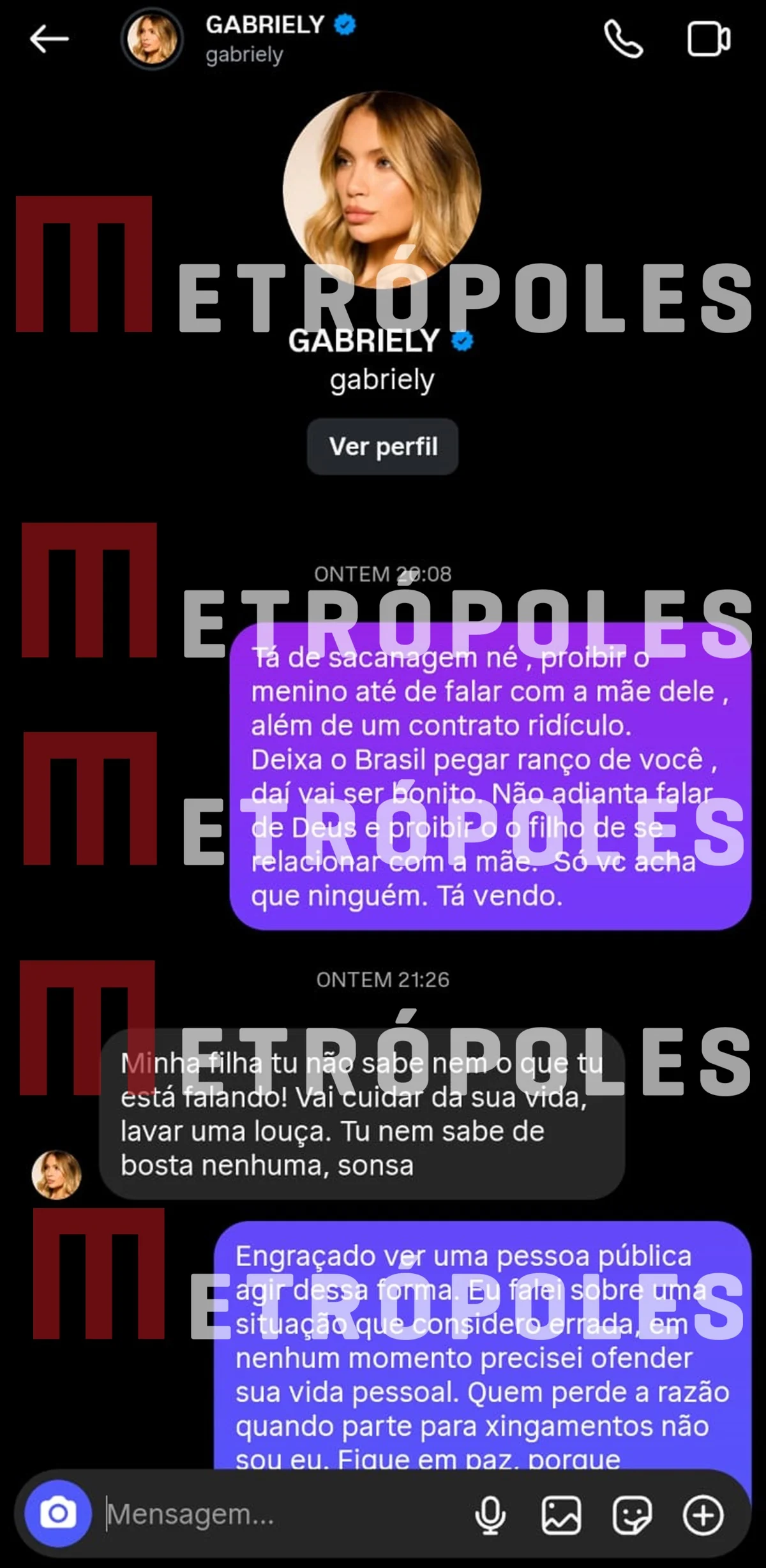 Mulher expõe respostas afiadas de Gabriely Miranda, esposa de Endrick
Mulher expõe respostas afiadas de Gabriely Miranda, esposa de Endrick