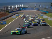 Durante o final de semana, também serão realizadas a sexta etapa da Turismo Nacional e a quarta etapa da Fórmula 4 Brasil Durante o final de semana, também serão realizadas a sexta etapa da Turismo Nacional e a quarta etapa da Fórmula 4 Brasil