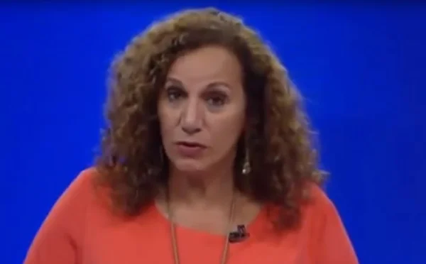 Jandira Feghali chama Globo de golpista em debate ao vivo na emissora