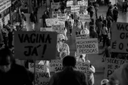 Eles reclamam da tentativa de Bolsonaro de privatizar o Sistema Único de Saúde