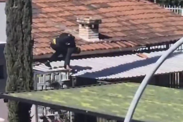 Pelo telhado, homem invade casa na Asa Norte para furtar