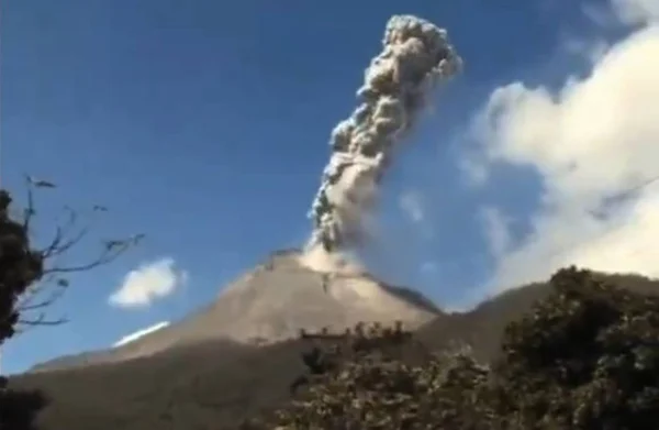 Videos: erupção do vulcão Lewotobi Laki-Laki causa mortes na Indonésia