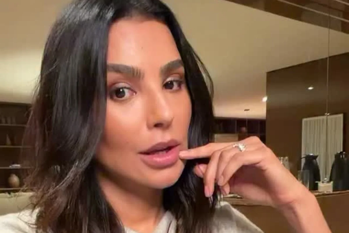 Cíntia Chagas abriu uma caixinha de perguntas no Instagram Cíntia Chagas abriu uma caixinha de perguntas no Instagram