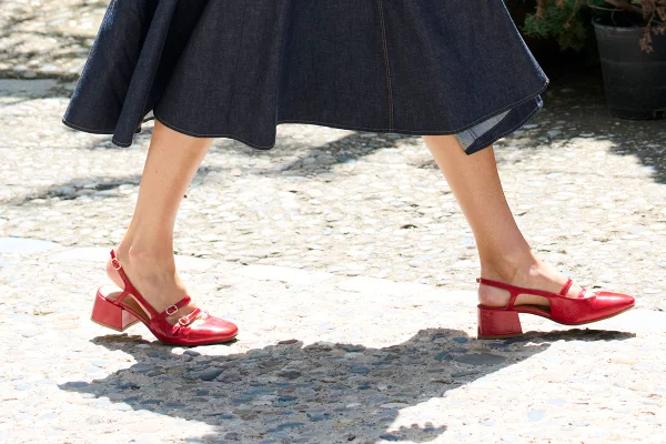Saltos slingback anos 80 lady di princesa diana tendencia - metrópoles